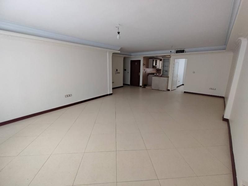 شارق، فول امکانات، ۸۸ متر