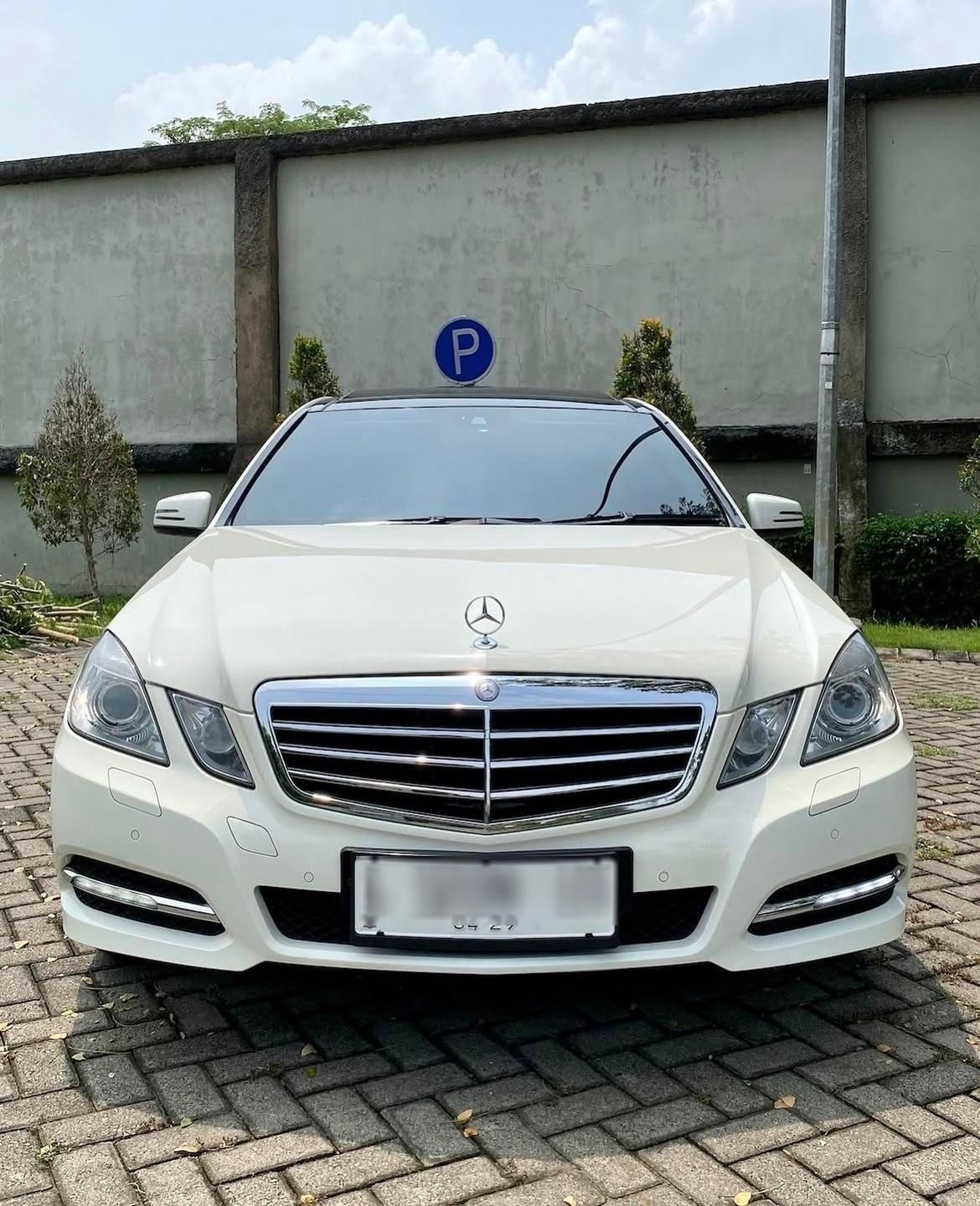 اجاره خودرو/E300 ۲۰۱۳/رنت ماشین/کرایه اتومبیل /بنز