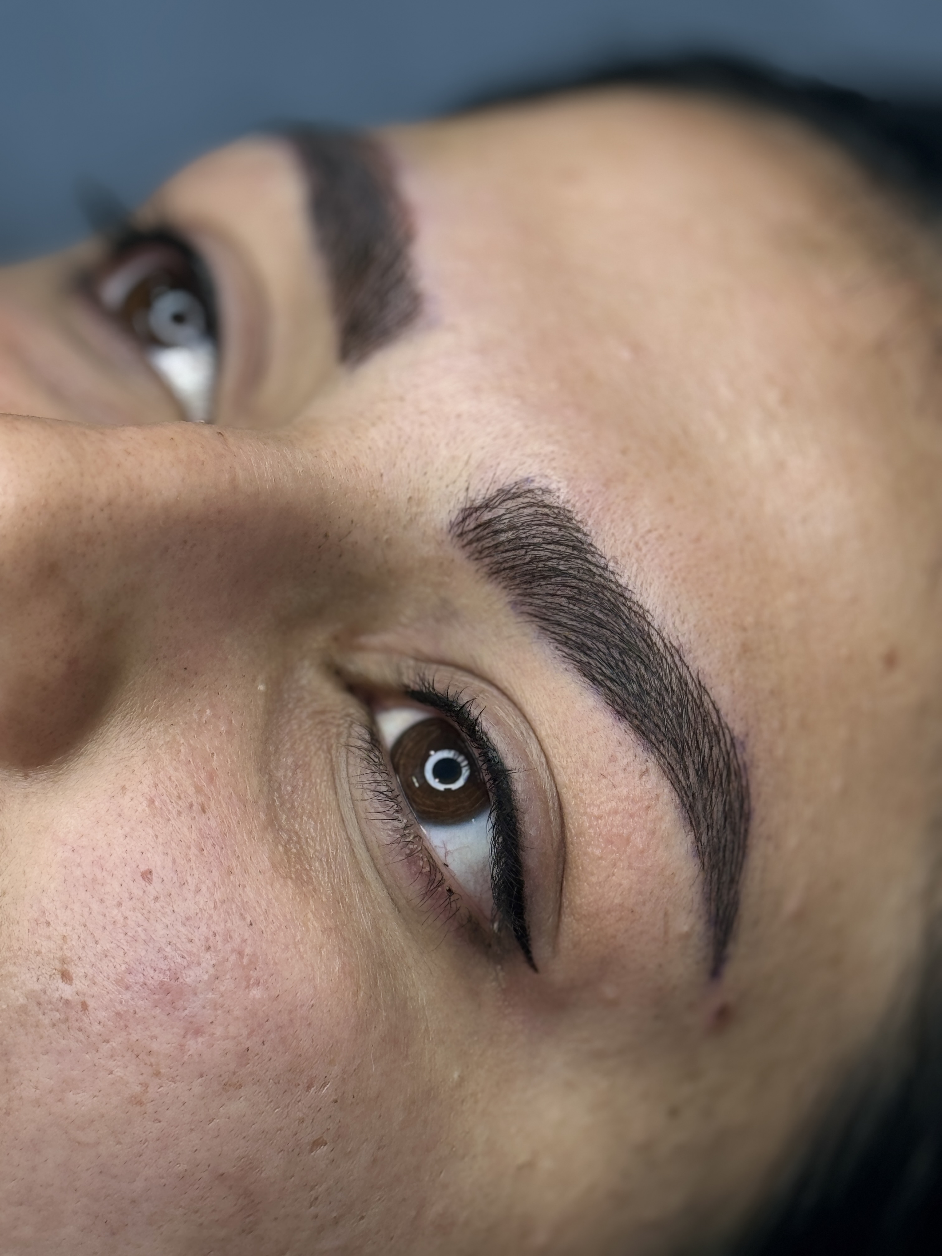 نانو بروز و بنمژه مینیاتوری