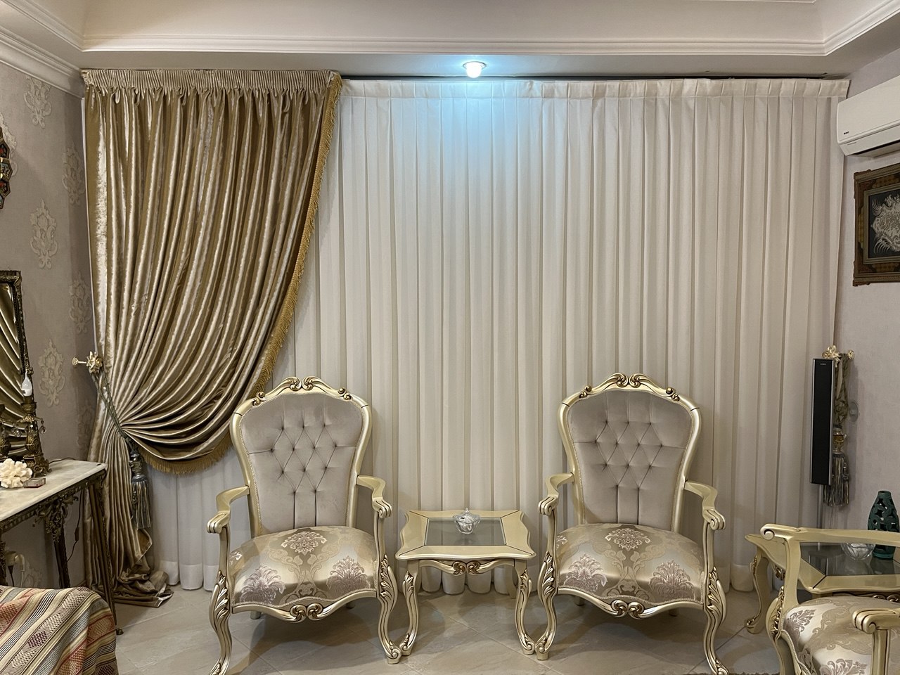 خشکشویی باز و نصب پرده شویی پتوشویی تکشویی کیان