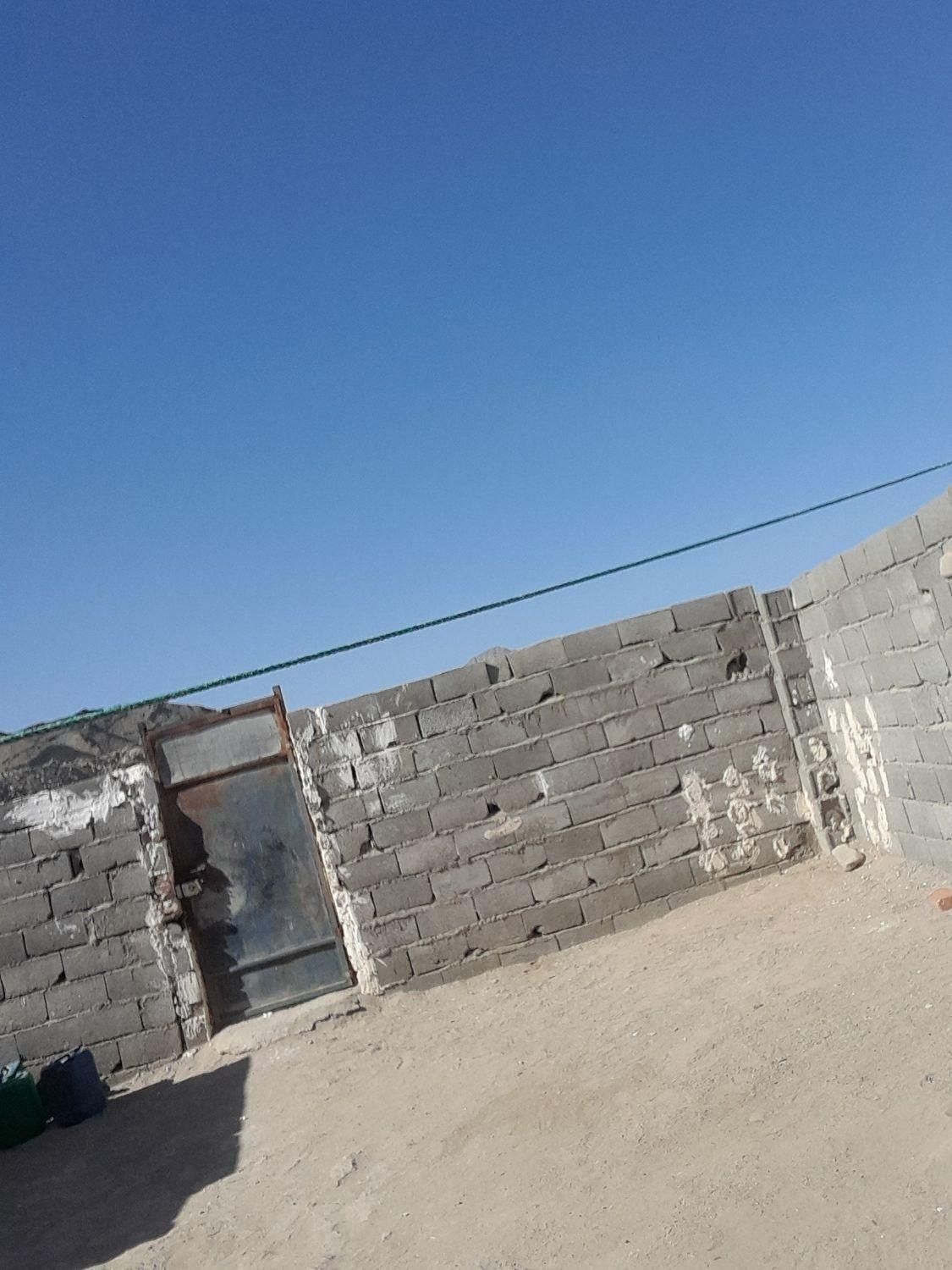 زمین فروشی