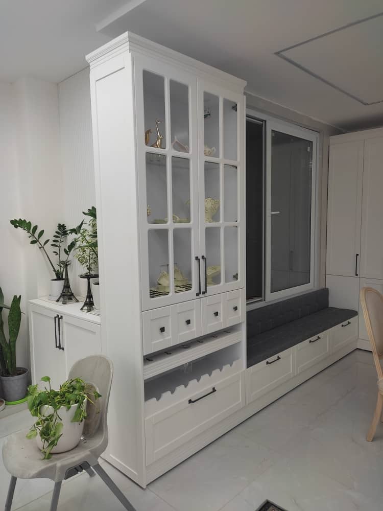 کابینت انزو