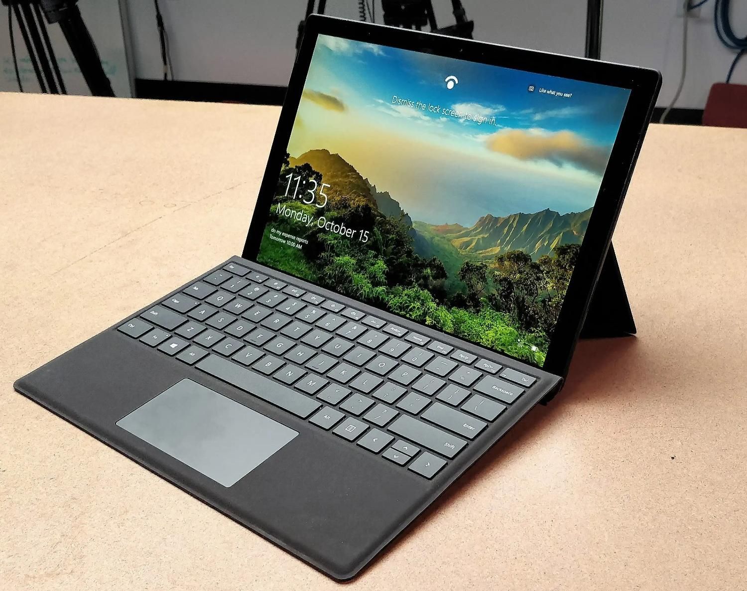 لپ تاپ سرفیس پرو 6 surface pro رم 8 / 256 / i5