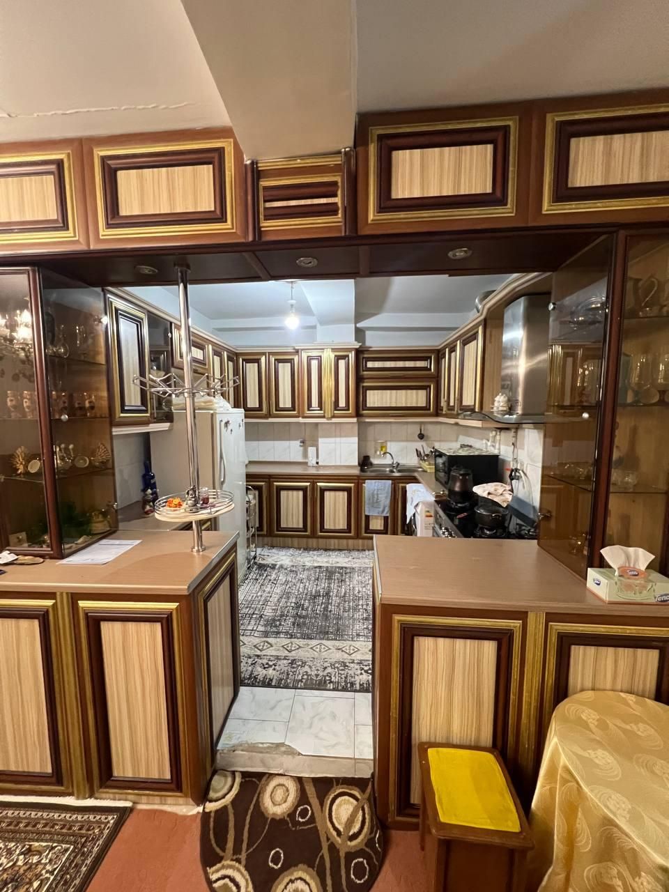 آپارتمان ۶۱متر اندیشه بهارستان (املاک فدک)