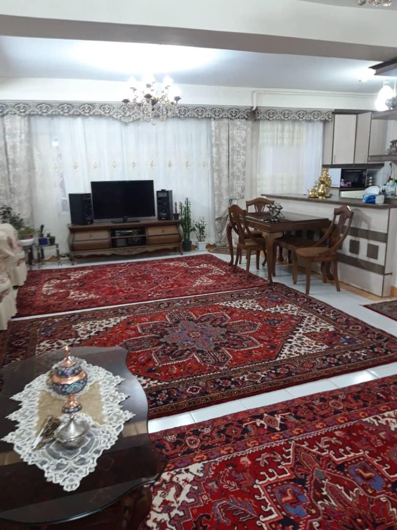 آپارتمان ۹۵متر اندیشه بهارستان نشاط (املاک فدک)