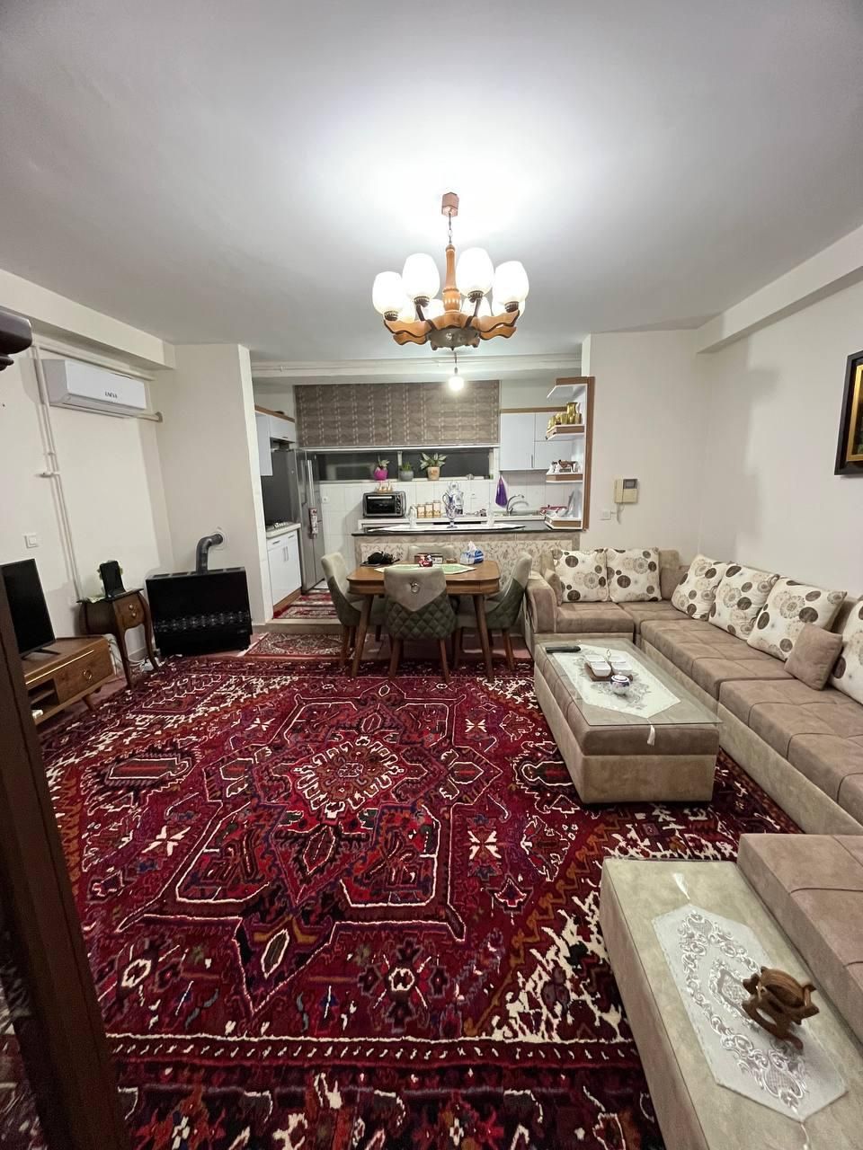 آپارتمان ۶۰متری اندیشه اوچمان (املاک فدک)