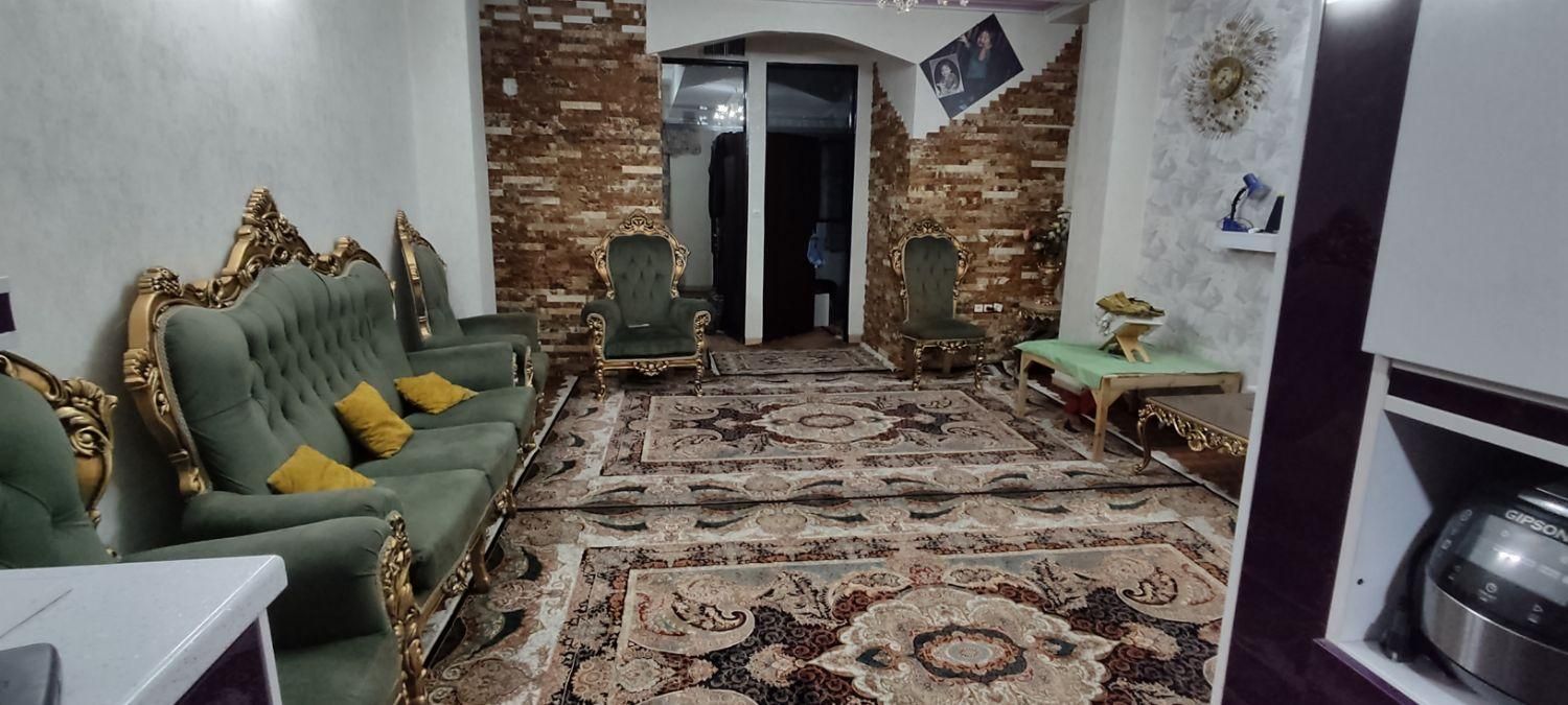 رهن آپارتمان ۷۳ متری ۲ خوابه طبقه ۱