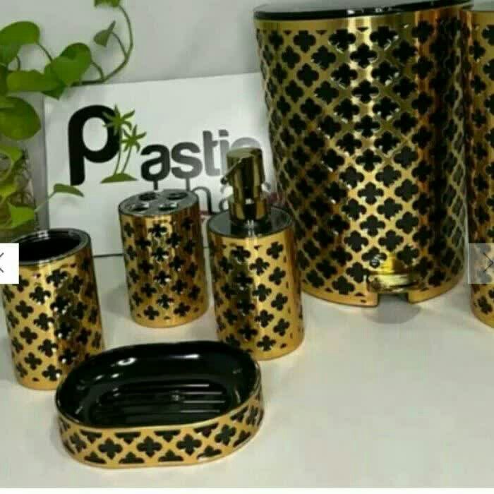 شرکت خدماتی نظافتی