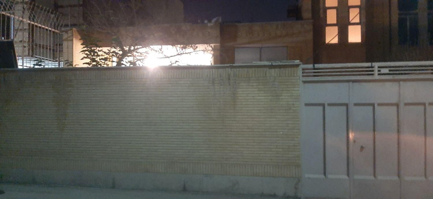 اجاره خانه ویلایی 225 متری ۲ خوابه در برازنده