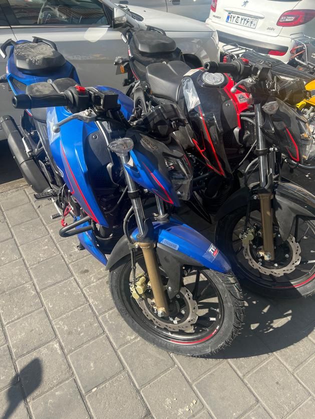 آپاچی ۲۰۰ نیوفیس