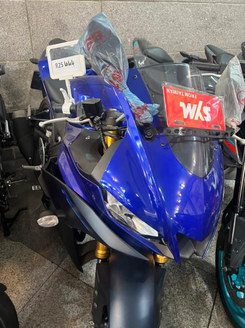 یاماها ار ۲۵