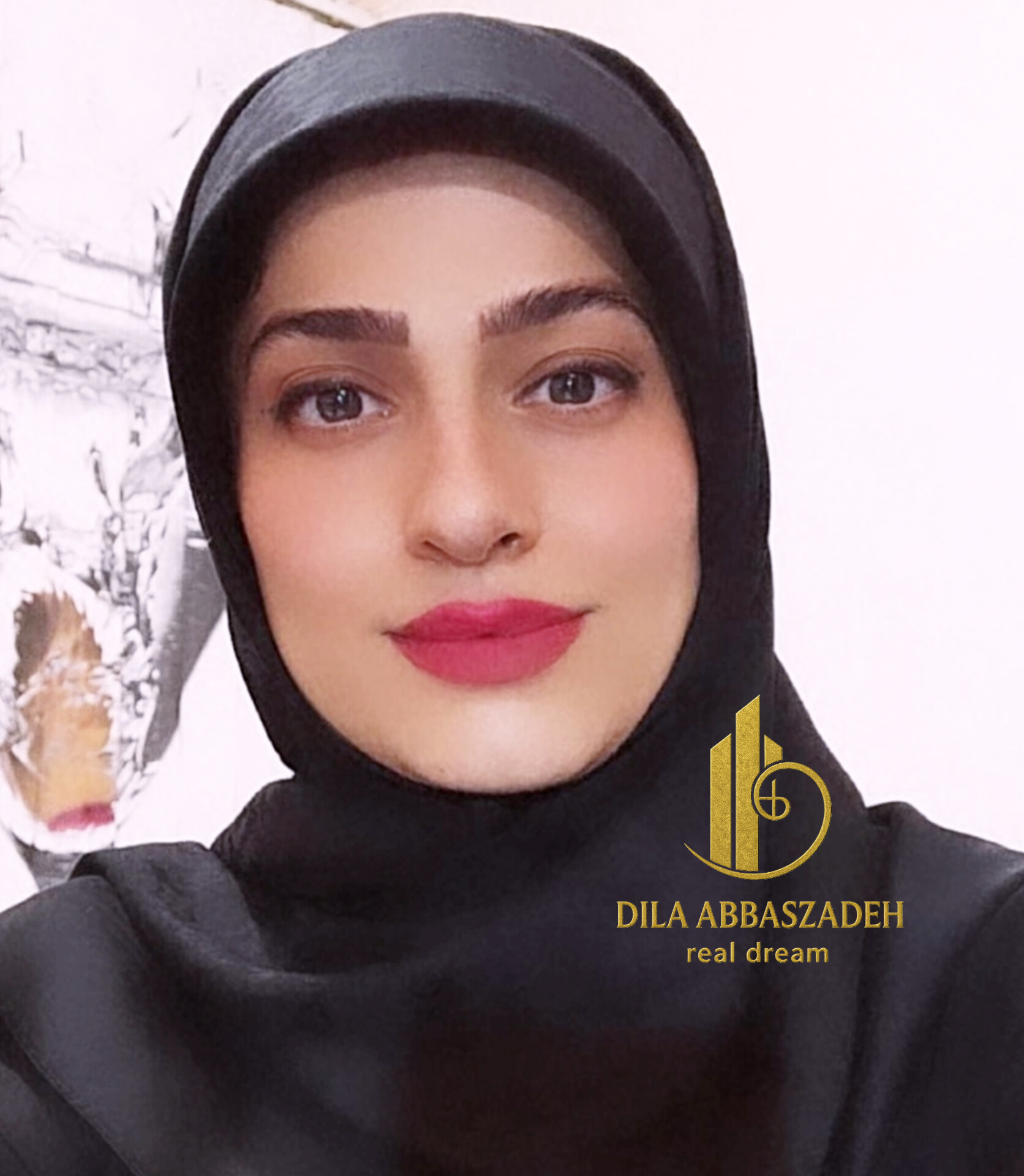 املاک و مستغلات