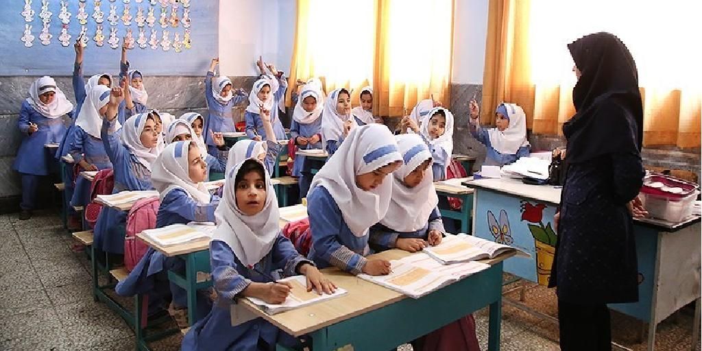 تربیت معلم مهدکودک دبستان و پیش دبستانی با مدرک