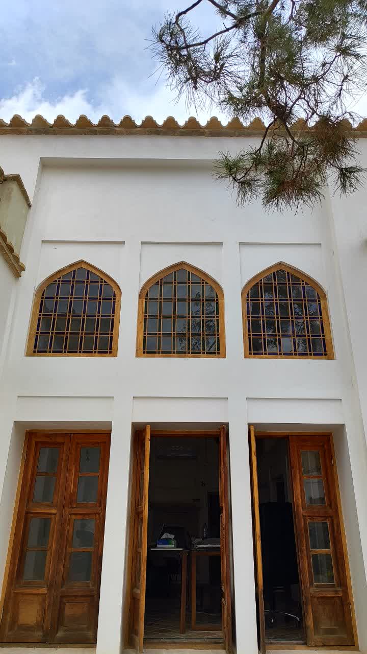 دفتر کار گروه سفید