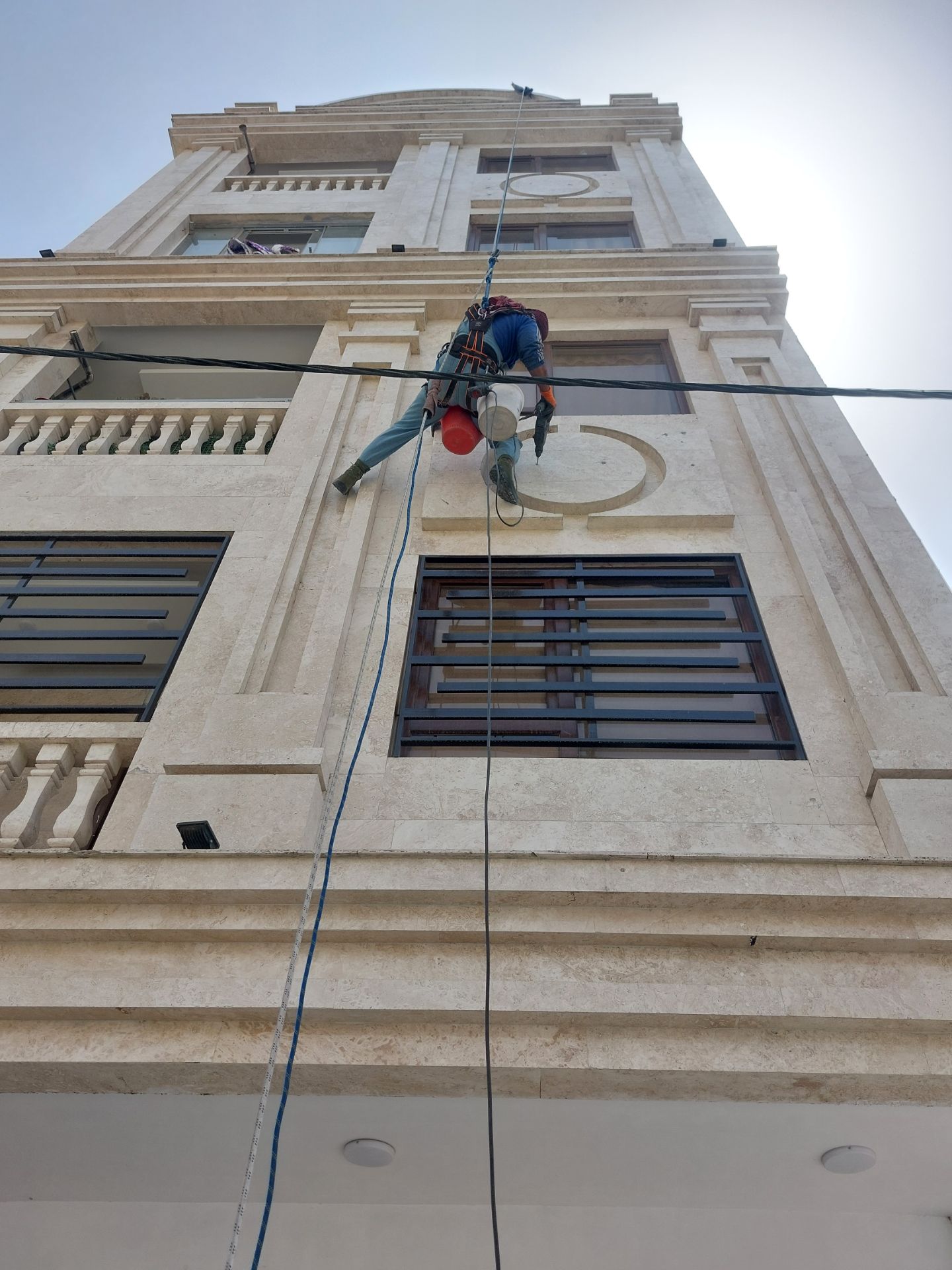 نمونه‌کار 6