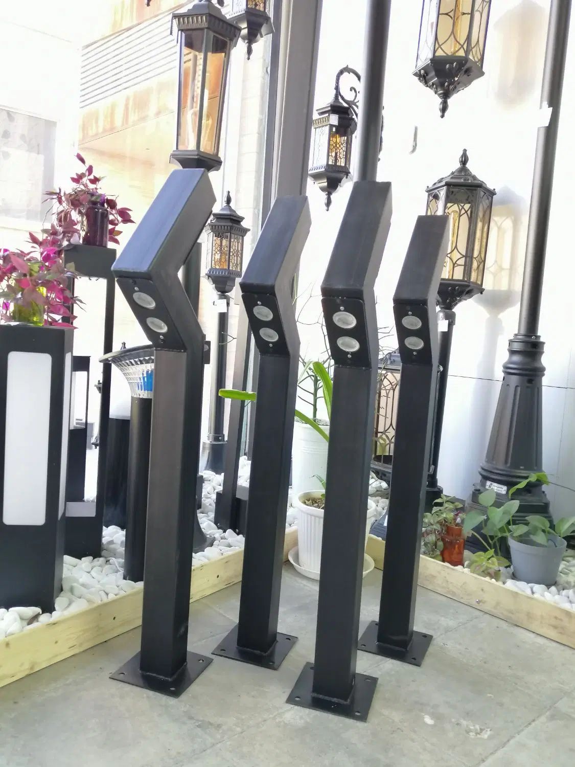 پایه چراغ چمنی z