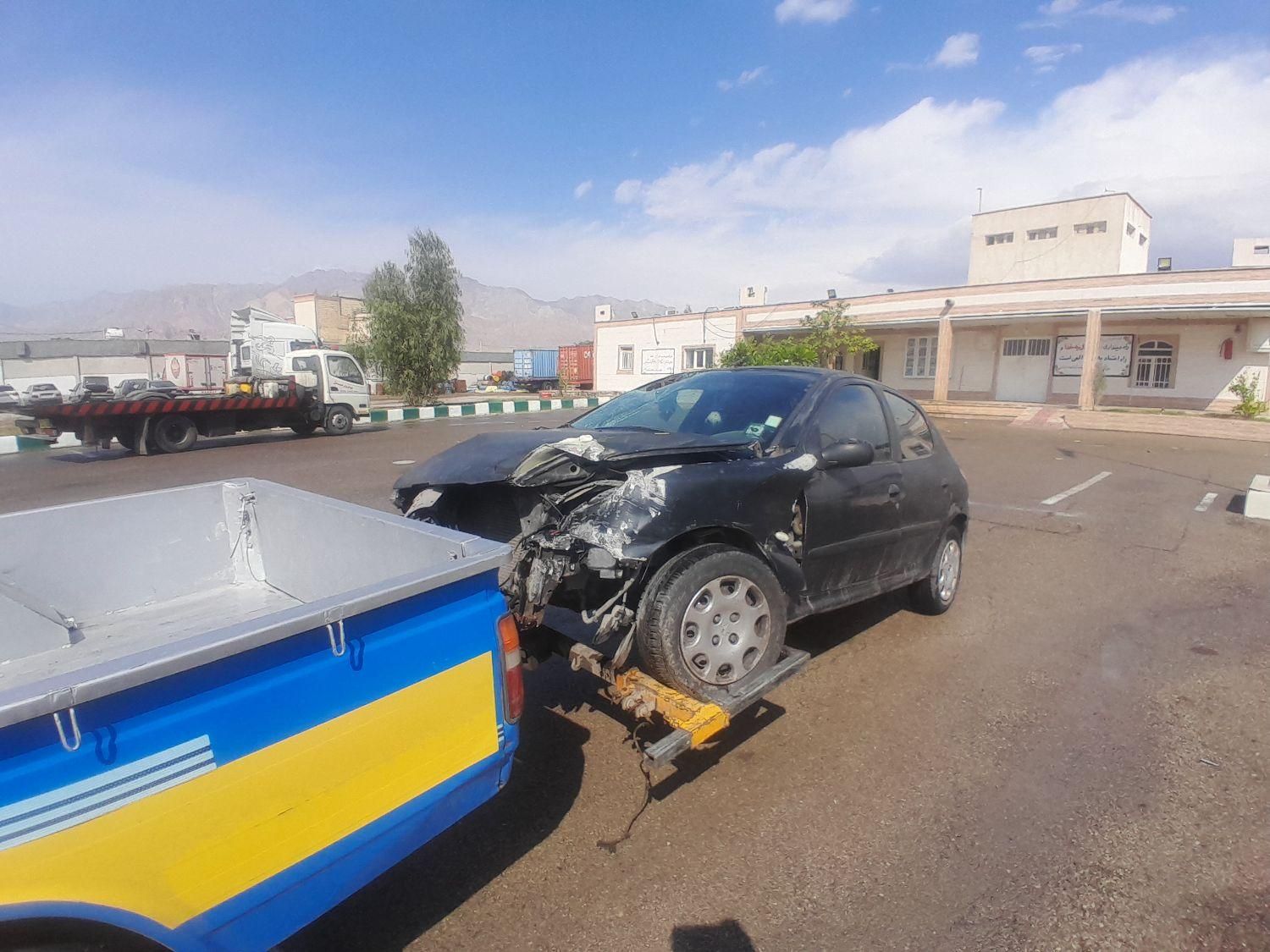 نیسان یدک کش چرخ گیر
