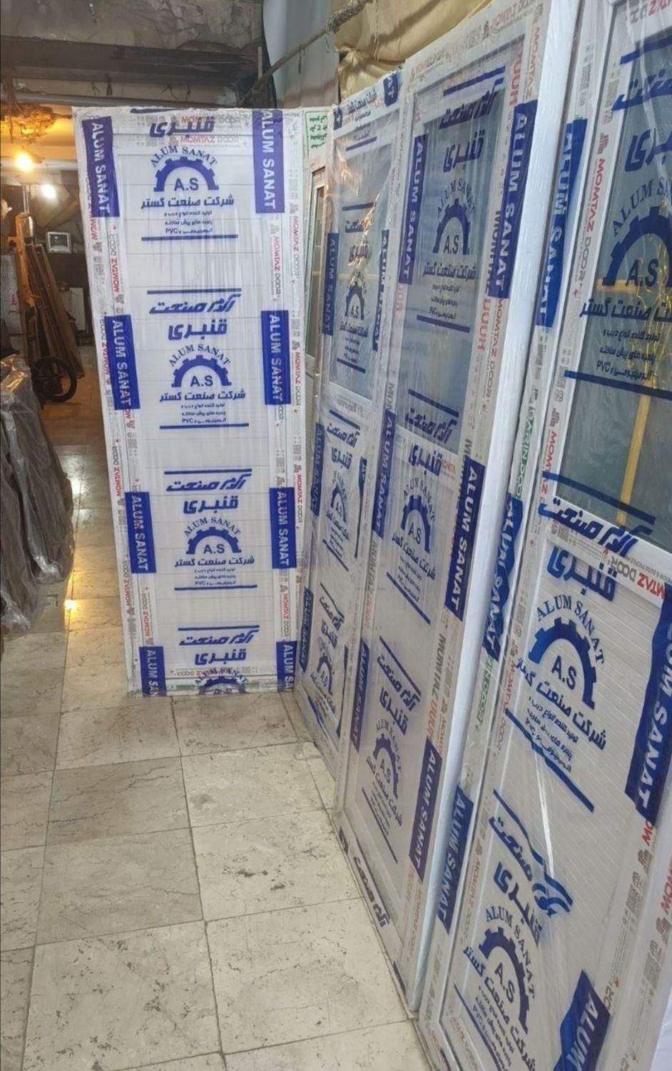 درب پیشساخته%درسرویس بهداشتی%دریچه آلومینیومی حمام