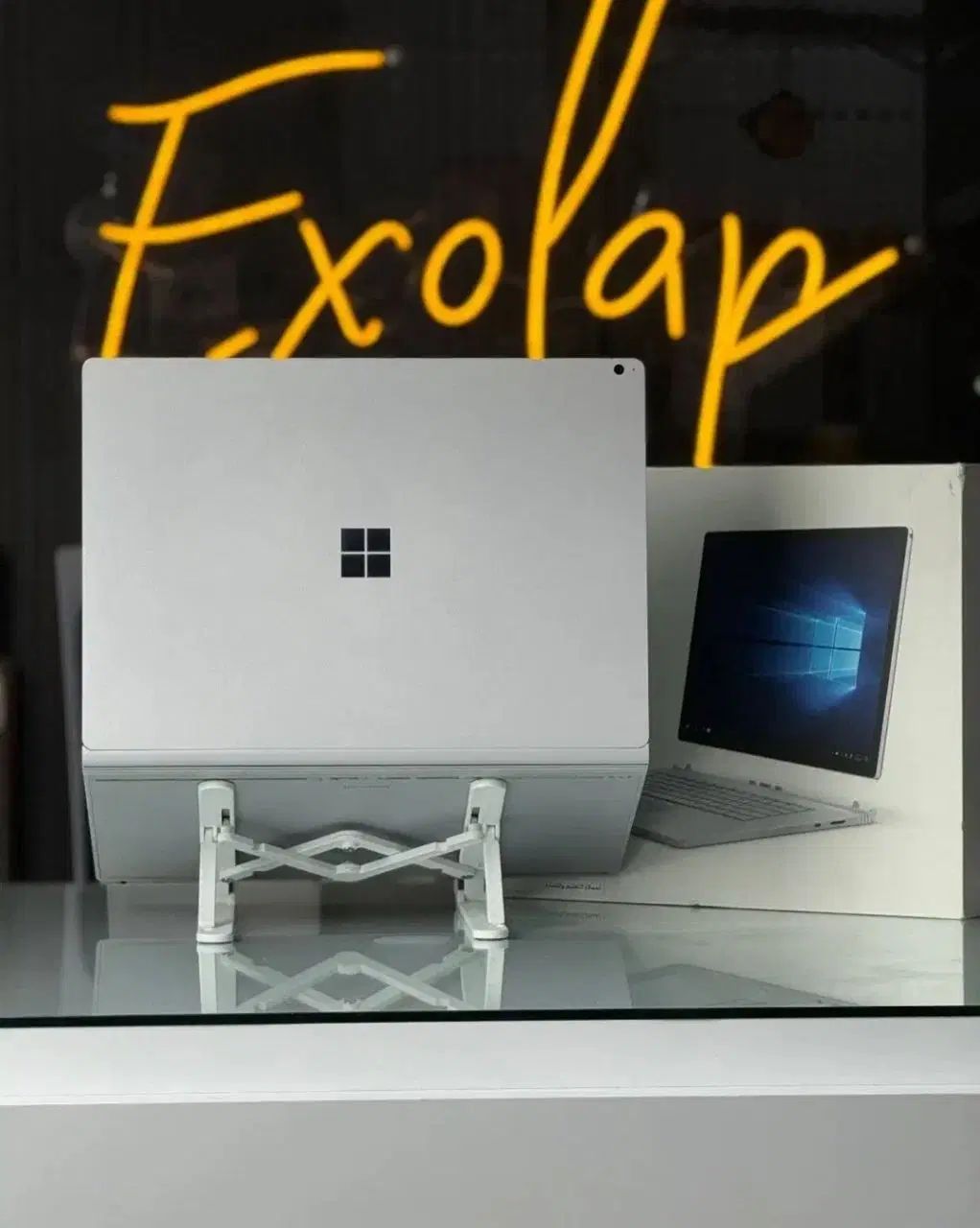 لپ تاپ تبلت شو Surface Book با شش گیگ گرافیک مجزا