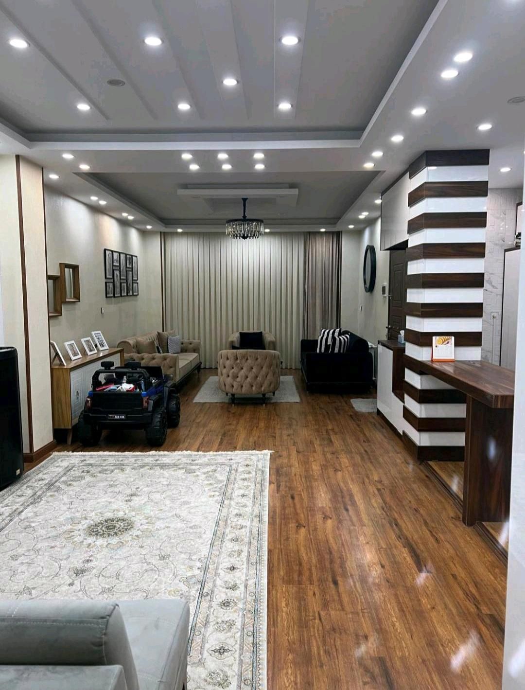 پوریا طاهری مشاور ملکی
