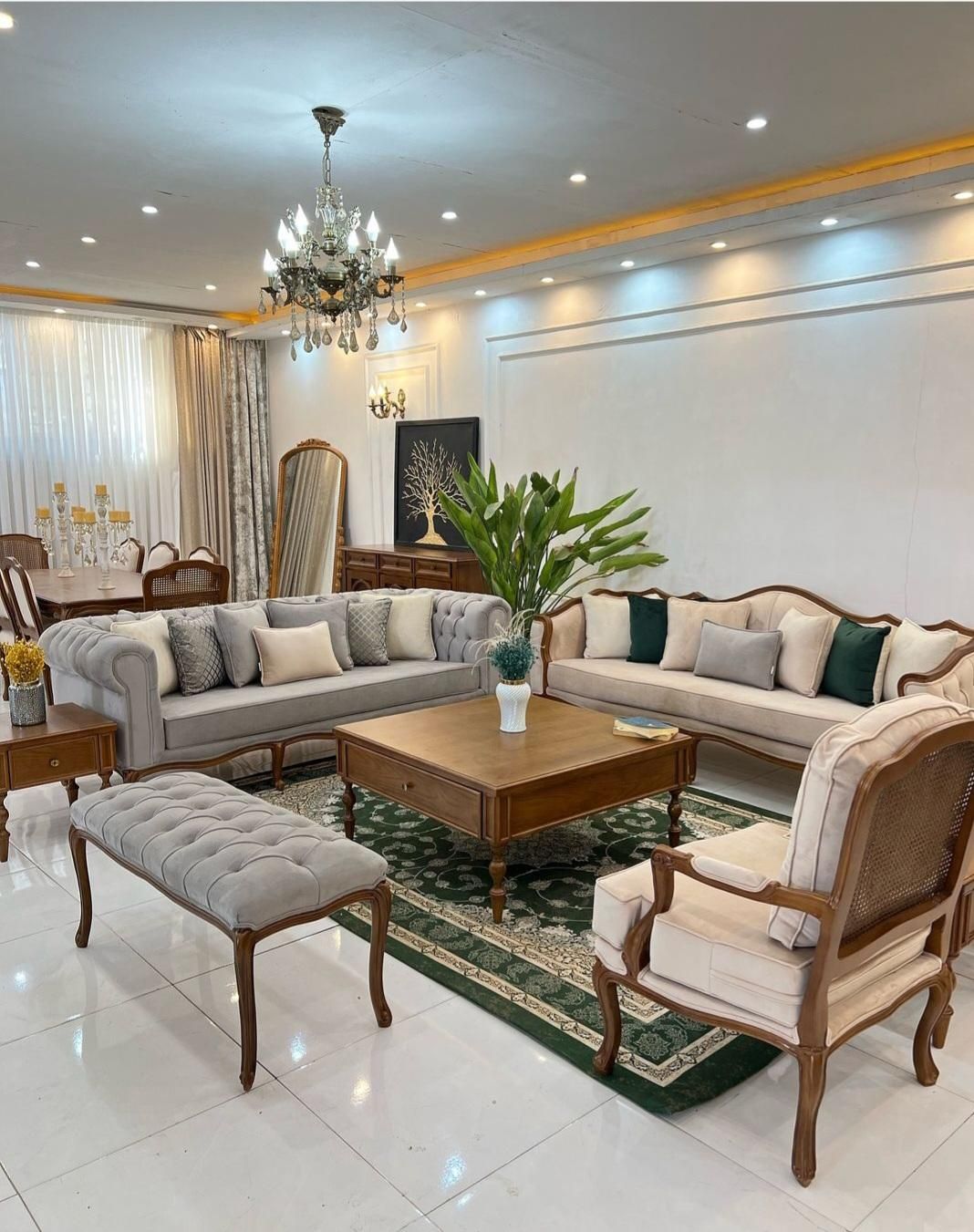 تولیدی مبل اکاجو مدل کویین فرانسوی کد۰۱۰