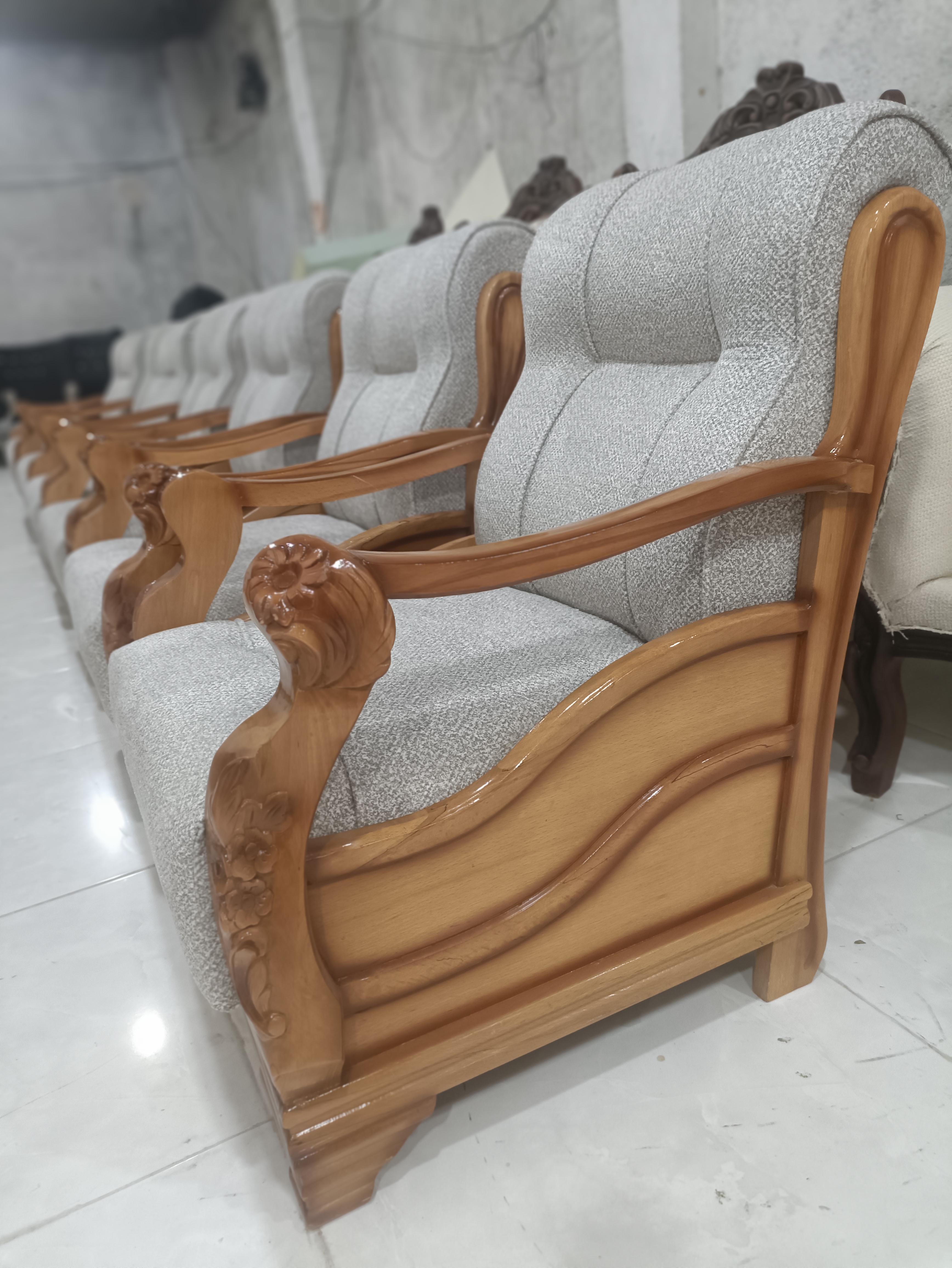 مبل پا سنگی چوب راش دسته منبت بازسازی شده