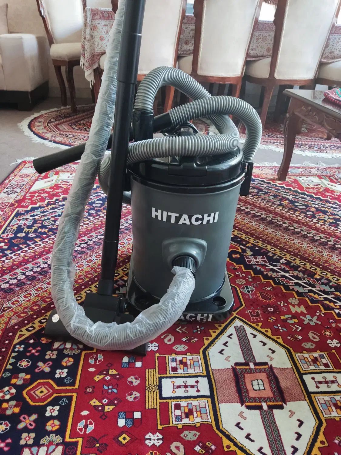 جارو برقی سطلی هیتاچی نو بادوسرویس مکش ودم