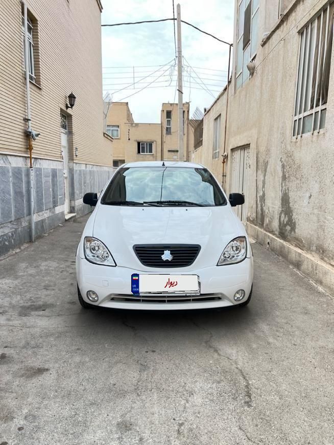 تیبا صندوقدار SX سفید مدل 93 کارکرد 230