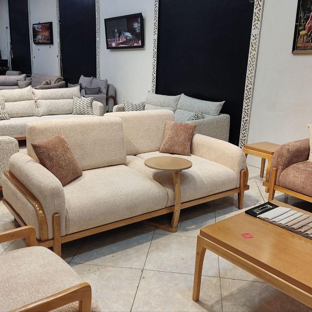 مبل راحتی مینیمال یوندا تختخواب شو (۸نفره)