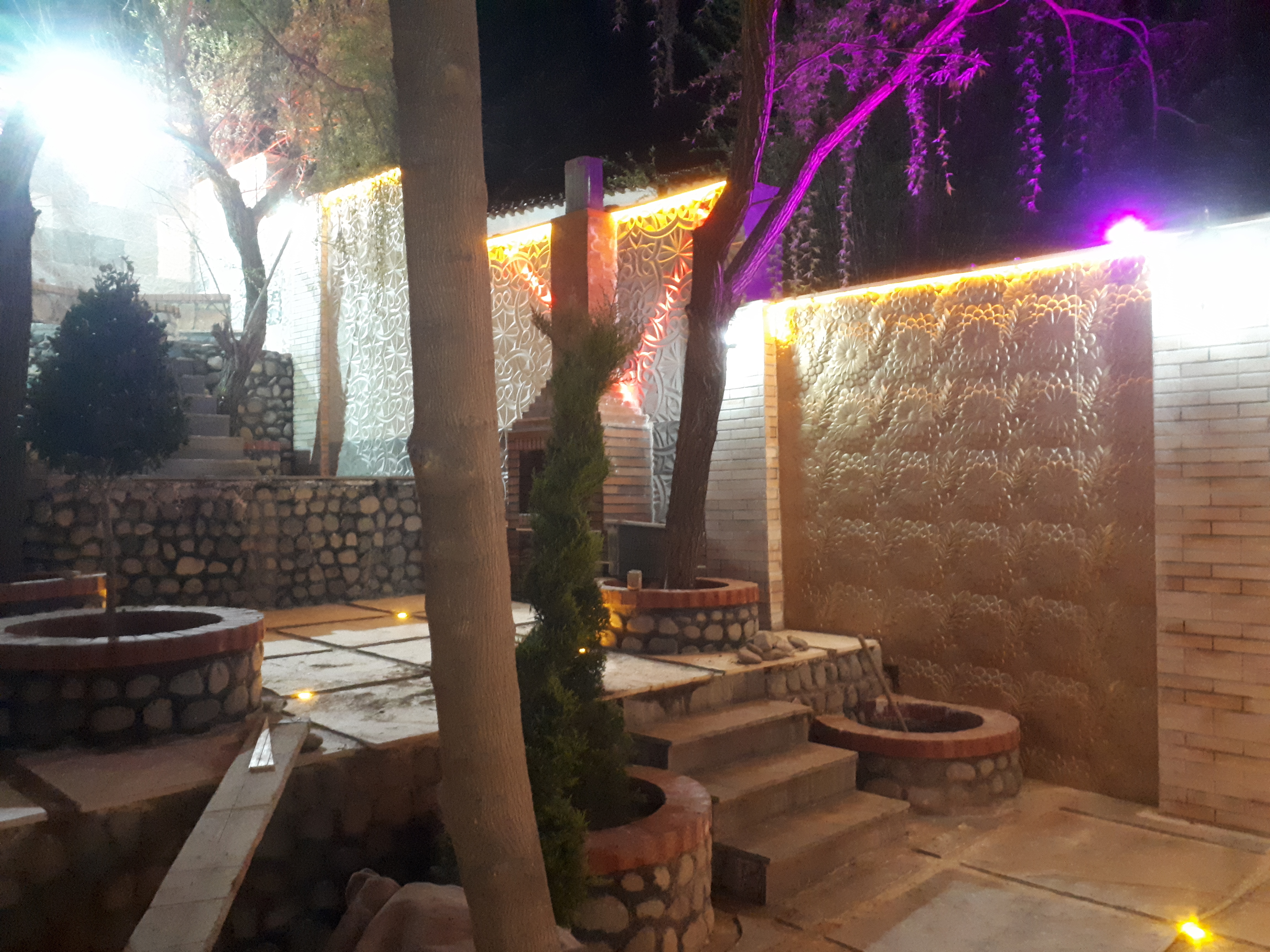 نقاشی سنگ آنتیک