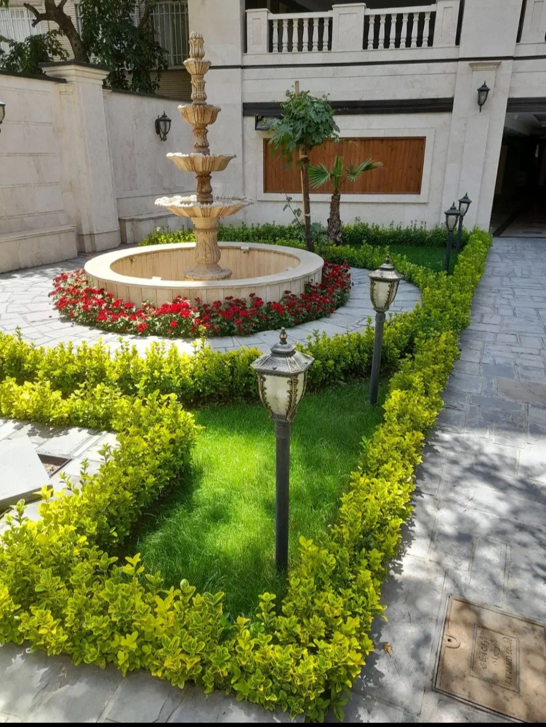 باغبانی گل کاری هرس کردن کود باغچه  تعویز  خاک گلدان - تصویر 8