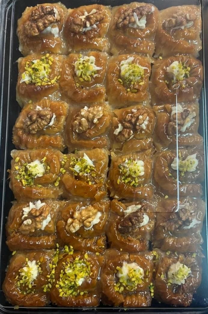 باقلوا حلزونی مخصوص کافه ها