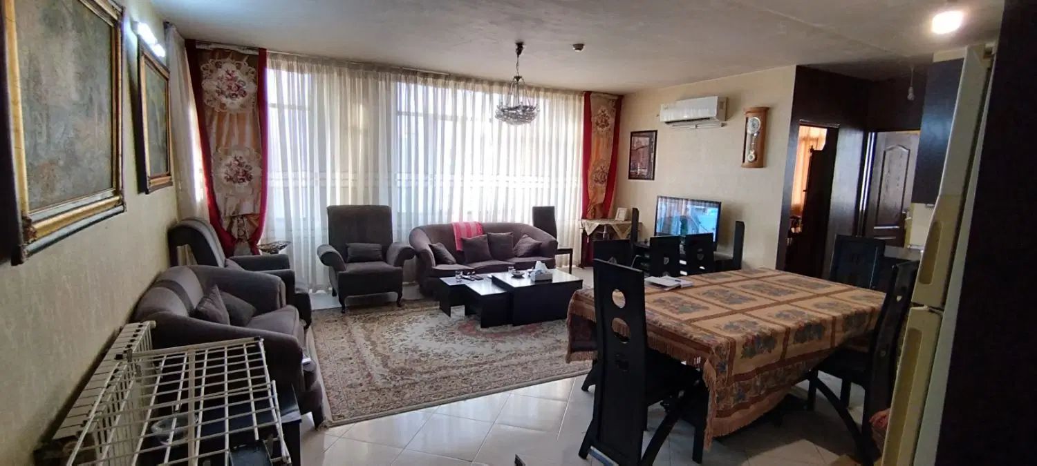 ۸۳ متری الهیه در مشهد