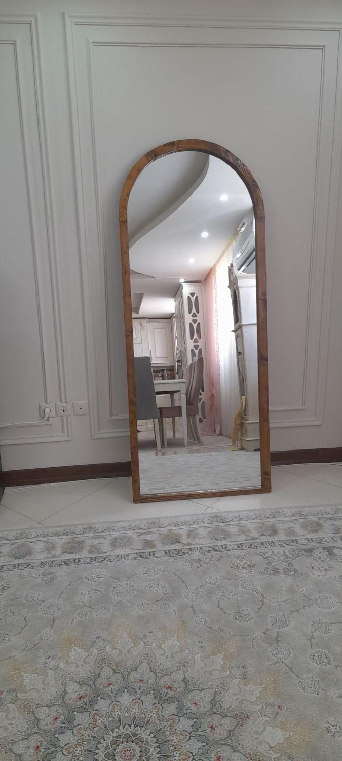آینه چوبی گنبدی پنجره ای