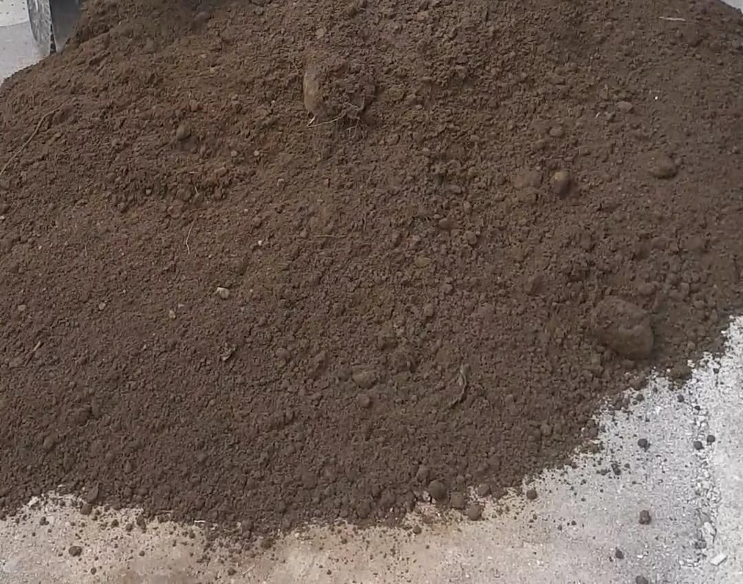 خاک باغچه. خاک باغی. خاک باغبانی
