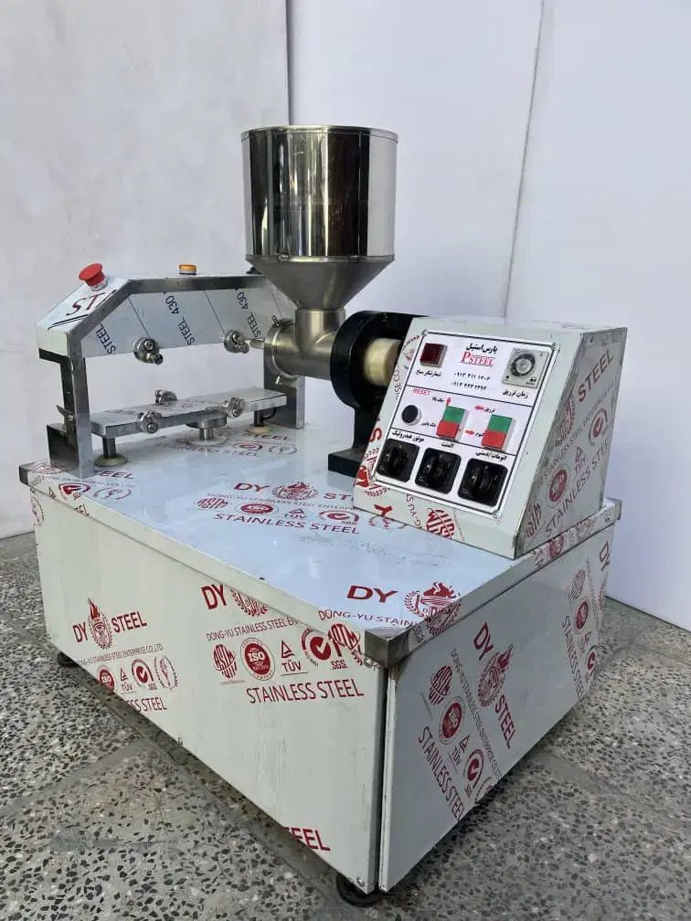 کباب گیر،کباب سیخ کن،سیخ شور