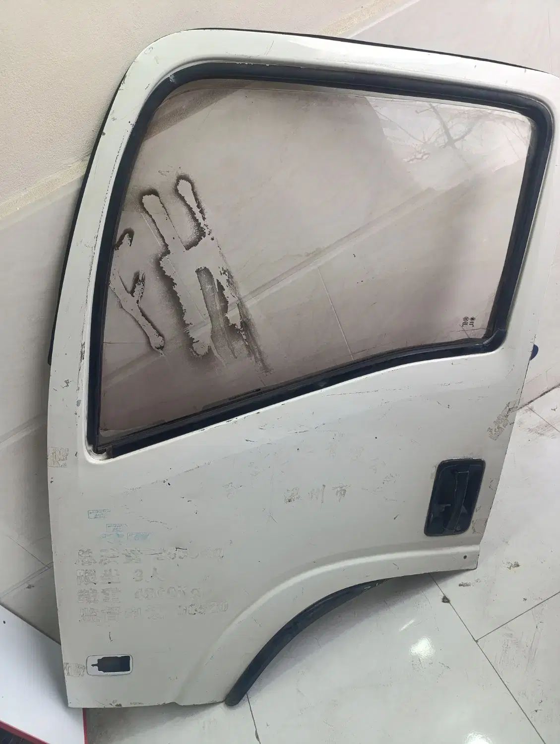 درب ایسوزو p700 راننده ژاپنی
