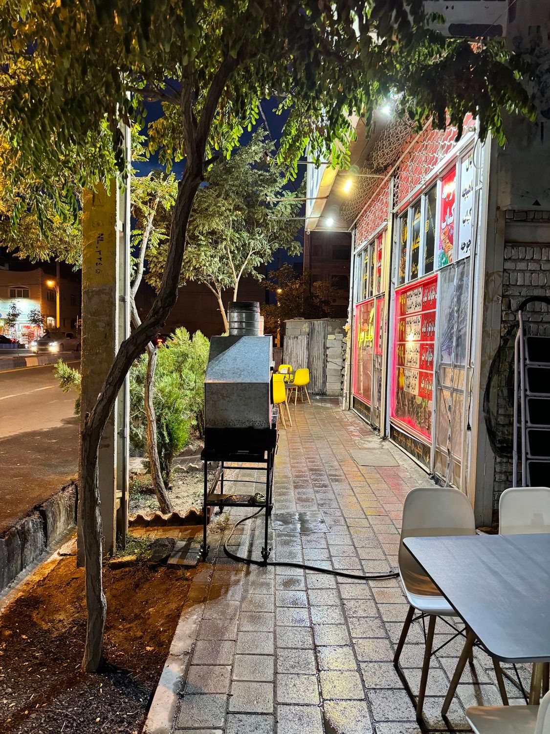 کبابی وجگرسرای مرزداران
