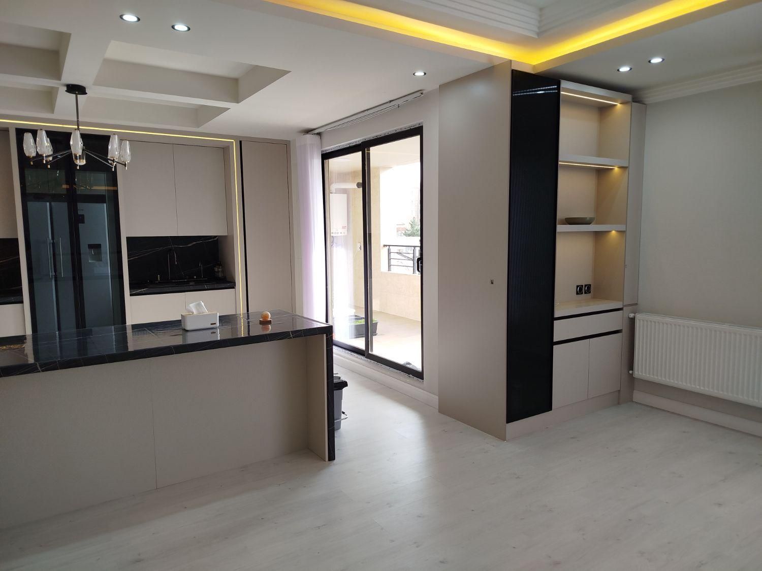 طراحی وساخت انواع کابینت آشپزخانه ودکوراسیون منزل