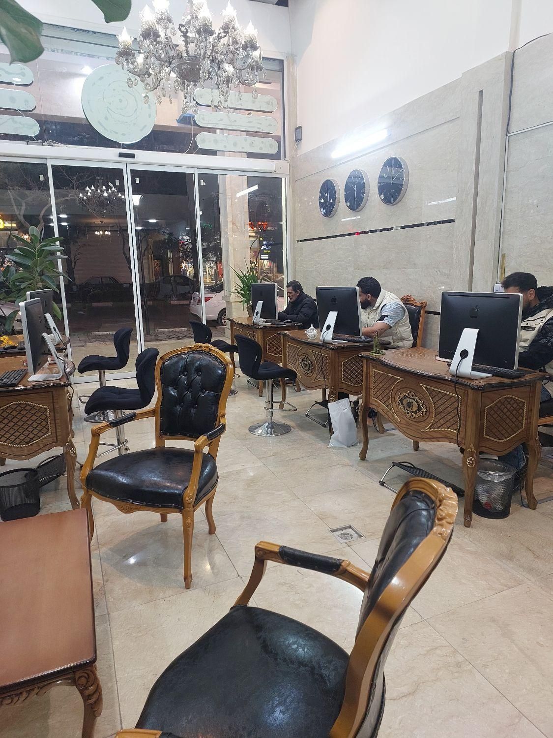 استخدام مشاور املاک حرفه ای در منطقه ۱۲ الهیه