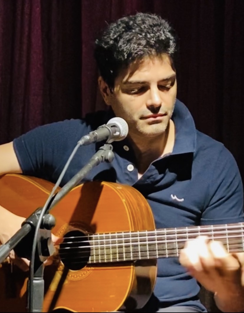 ساسان شب افروز