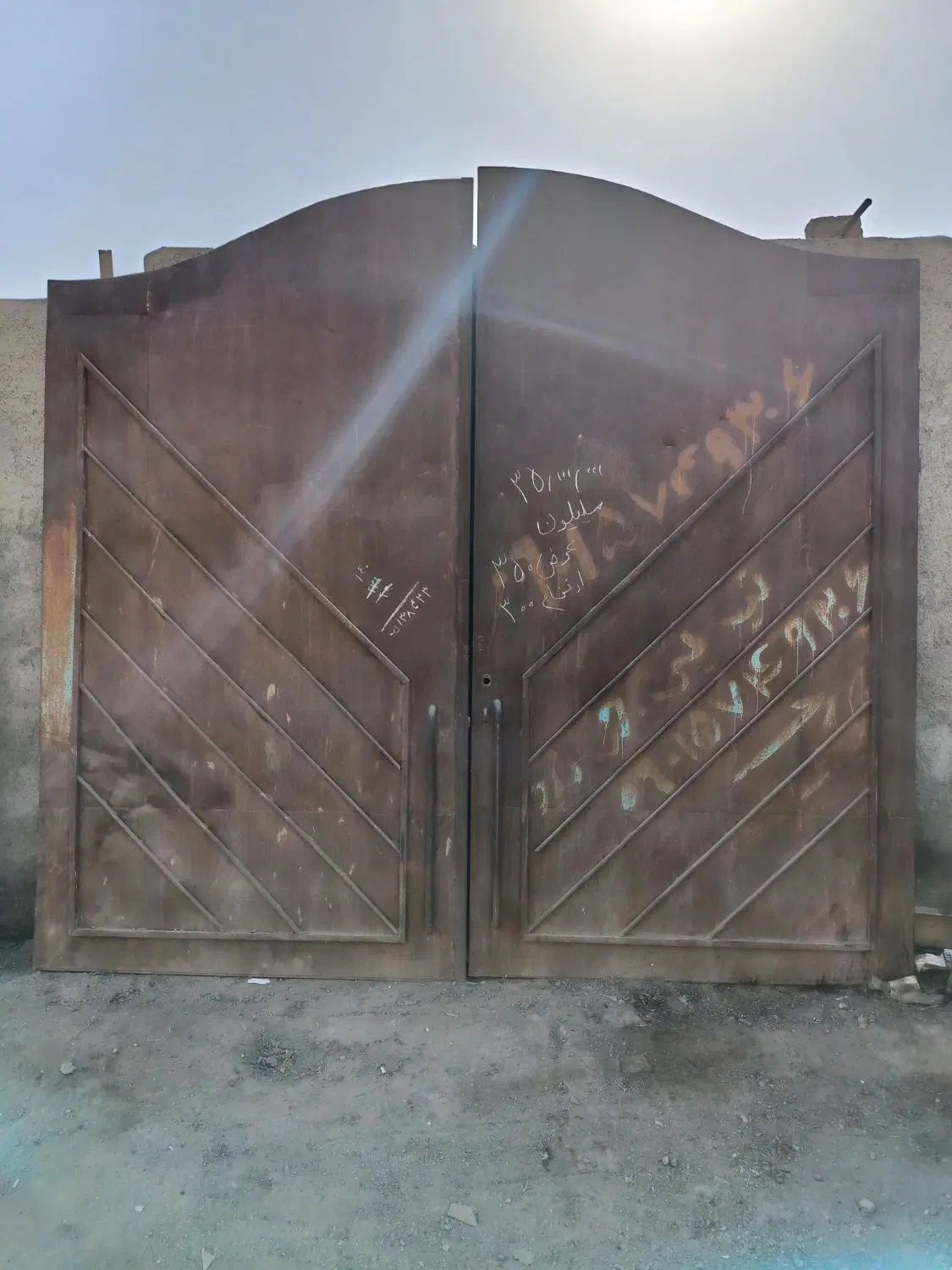 درب باغی یا گاراژی