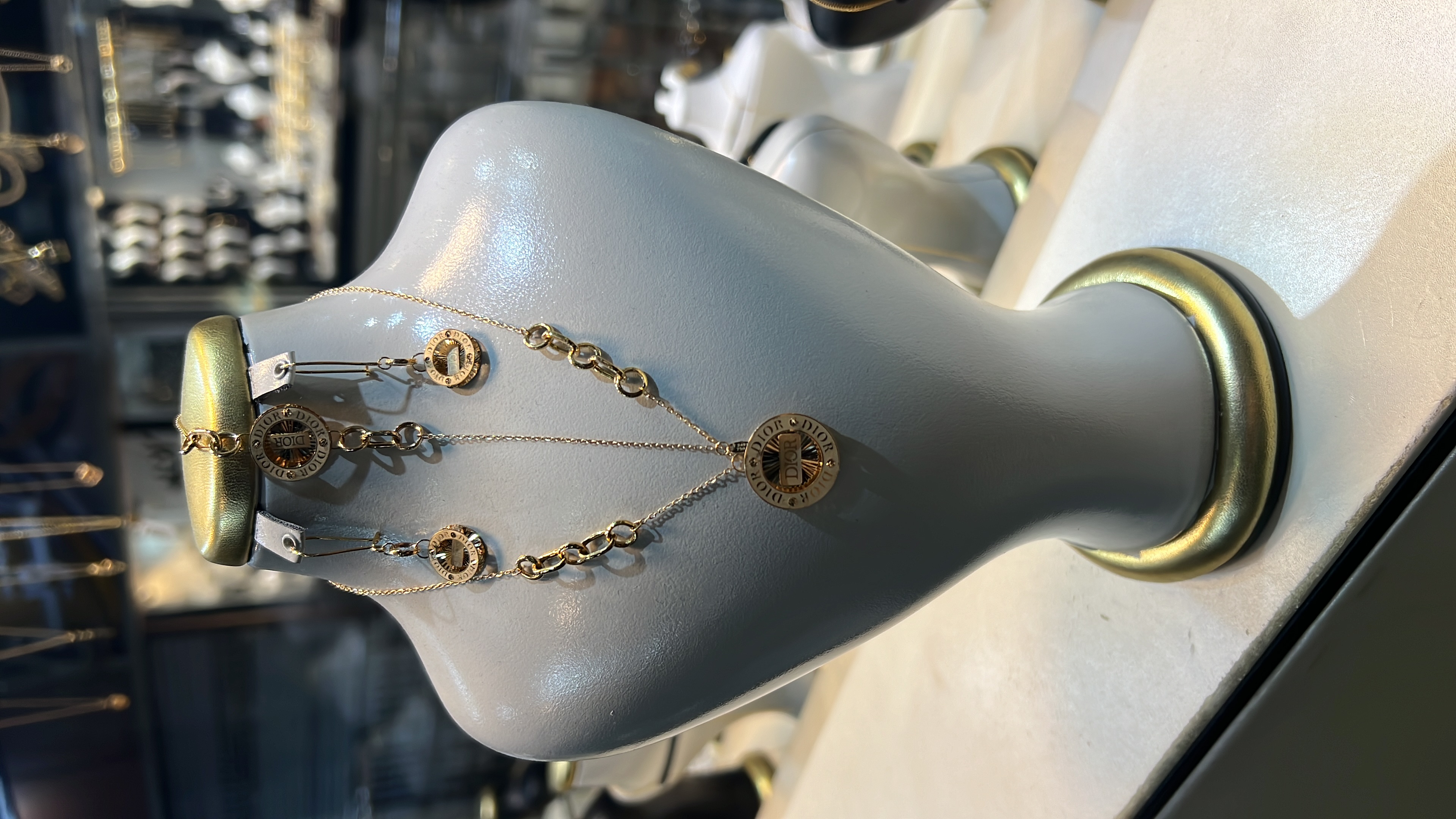 سرویس dior