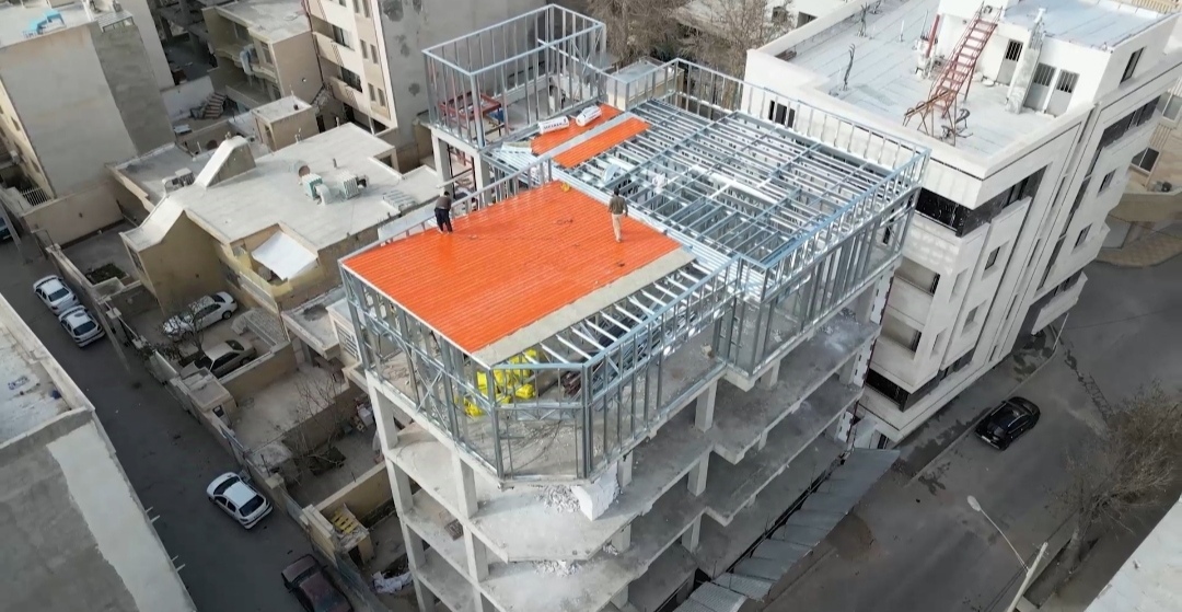 پشت بومت یک سرمایست