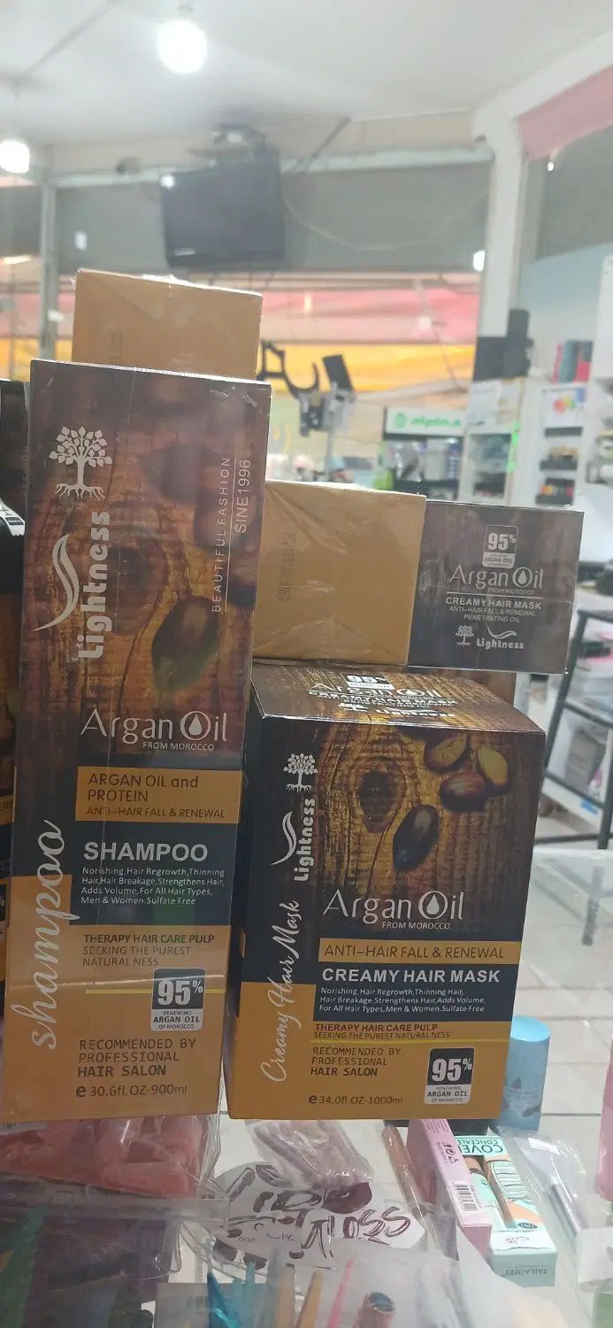 شامپو و ماسک لایتنس