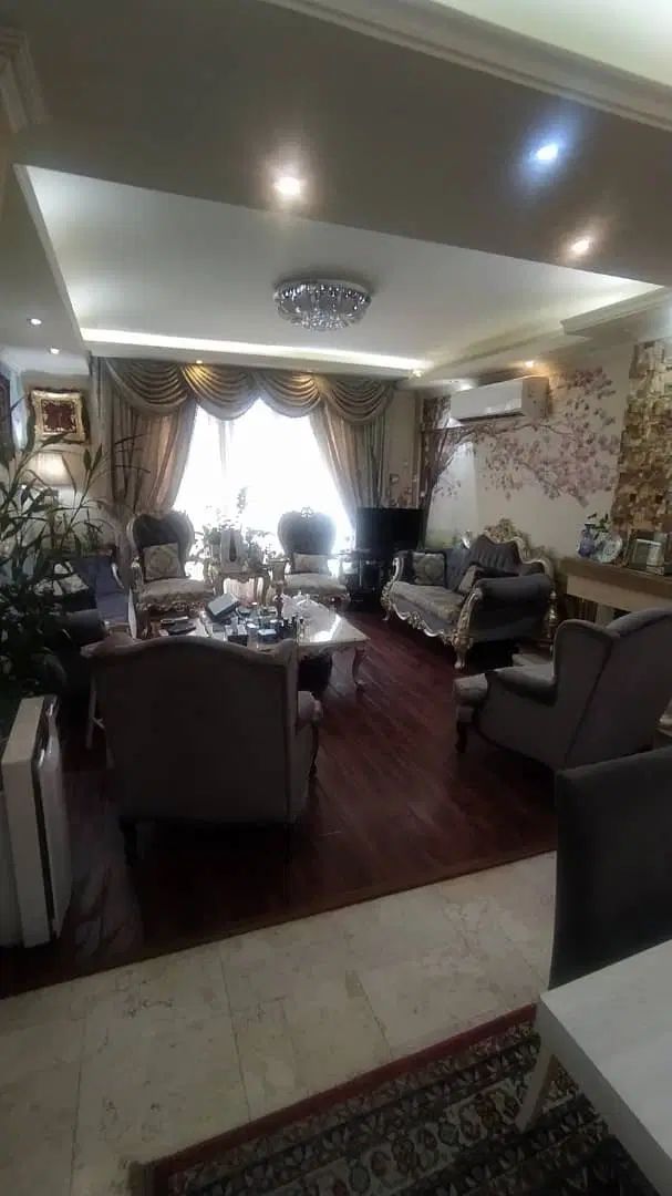 مشاور املاک