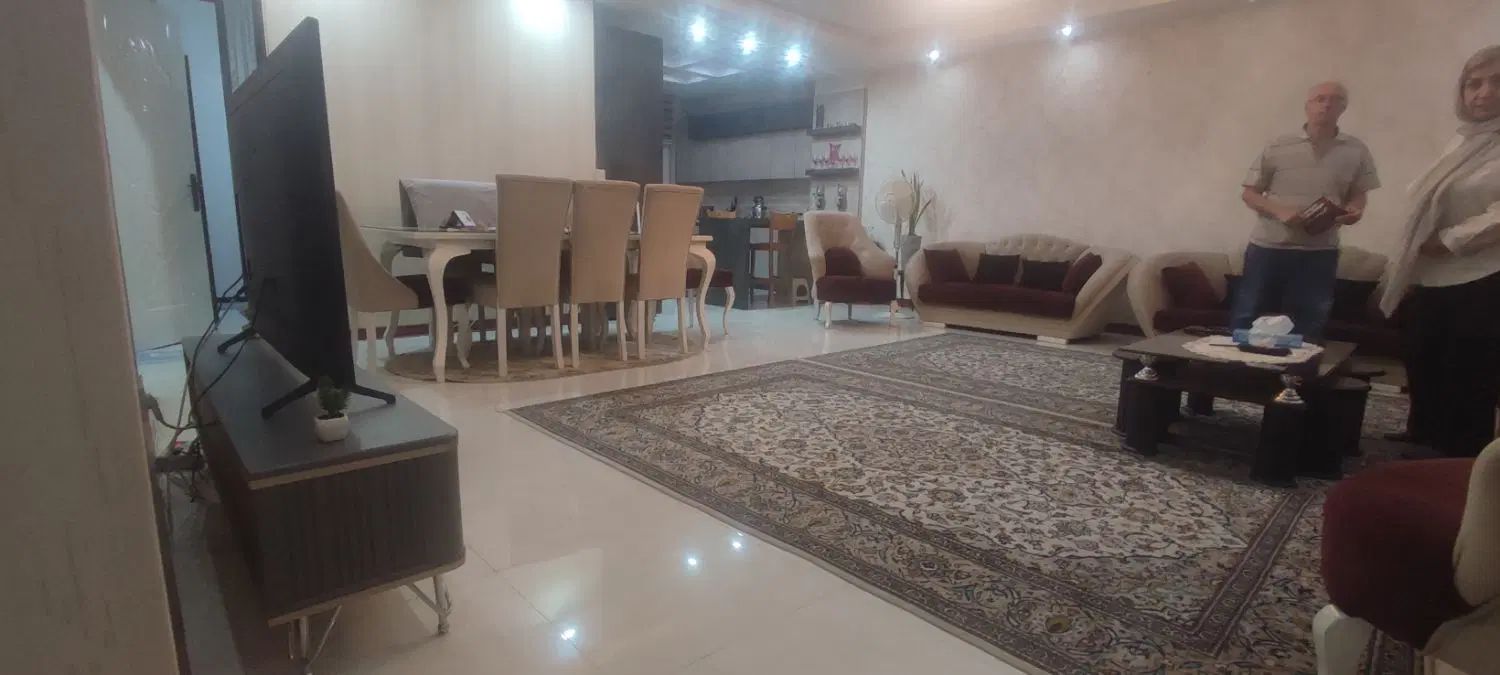 مشاورین املاک اسدی با چهار شعبه فعال در منطقه