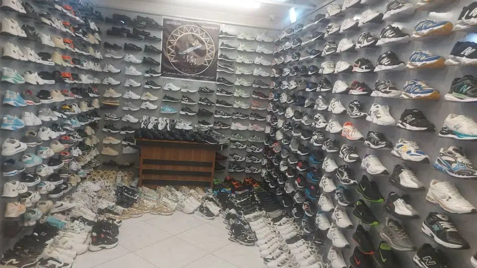به یک فروشنده خانم فضای مجازی نیازمندیم