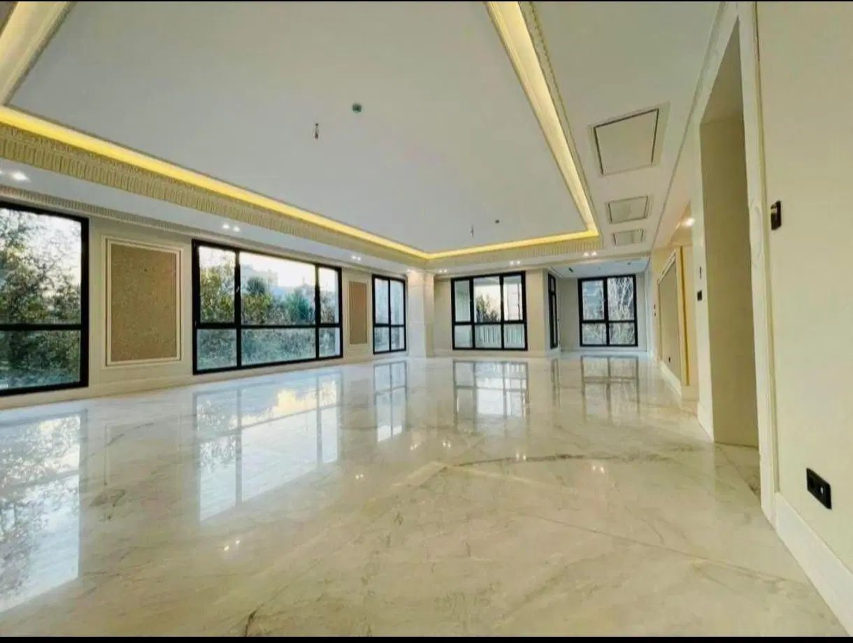 املاک رویال مهندس پاکزاد
