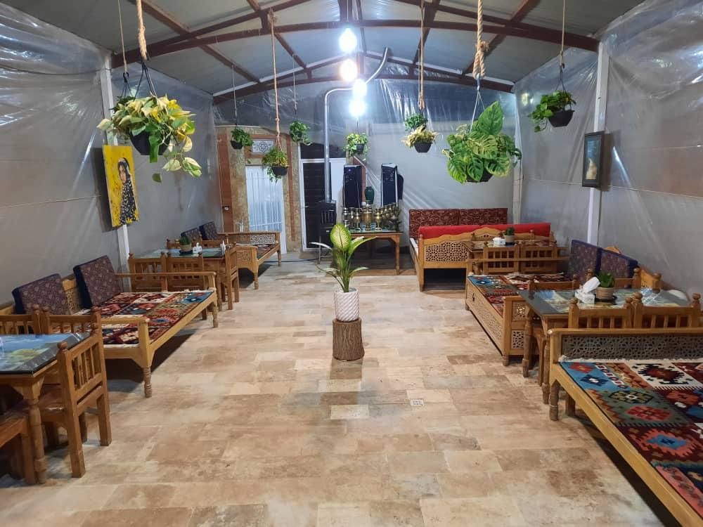 زمین. خونه .باغ